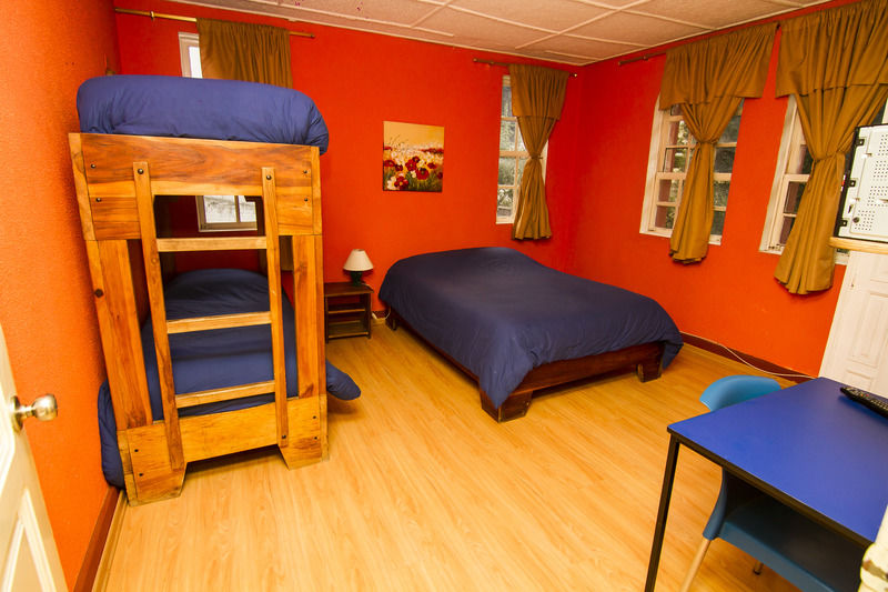 Hostal Alcala كويتو المظهر الخارجي الصورة