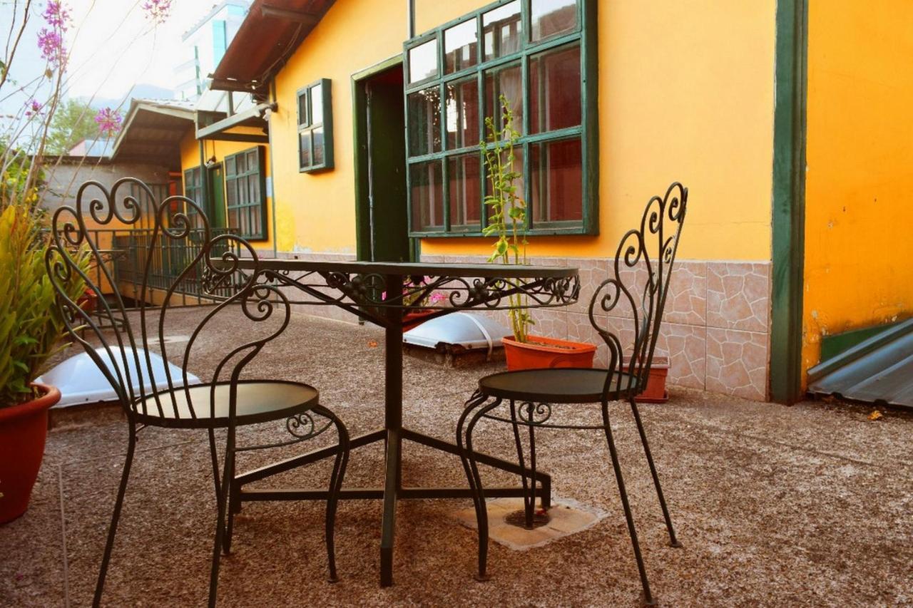 Hostal Alcala كويتو المظهر الخارجي الصورة